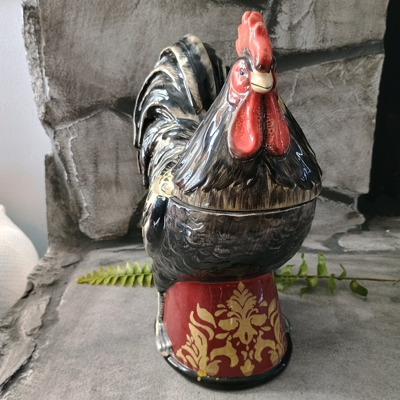 Large Red And Black Rooster Canister Or Cookie Jar, Cottage Cabin Core - Picture 3 of 16